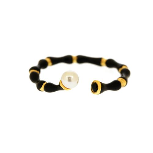 Brass Finger Ring, with Plastic Pearl, gold color plated, fashion jewelry & for woman & enamel, black, Minimum inner mm [