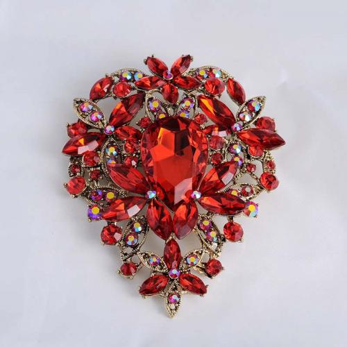 Broche en alliage zinc avec stras, alliage de zinc, fleur, Placage, bijoux de mode & pour femme & avec strass, plus de couleurs à choisir Vendu par PC[