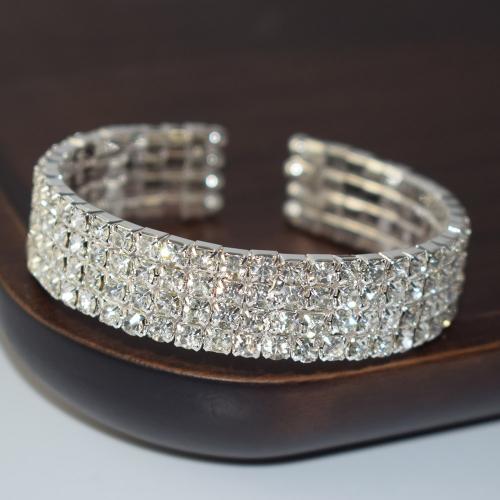 bracelet en alliage zinc à stras ,, alliage de zinc, Placage, bijoux de mode & styles différents pour le choix & pour femme & avec strass, plus de couleurs à choisir, 1 row width :3mm; 2 row width :0.7cm; 3 row width :1cm; 5 row width :1.8cm., Vendu par PC[