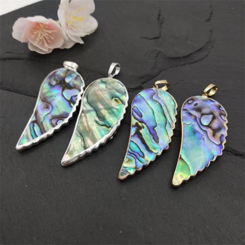 Ormeau coquille pendentifs, coquille d'ormeau, avec laiton, forme d'aile, Placage, envoyé au hasard & bijoux de mode & DIY, couleurs mélangées, Vendu par PC