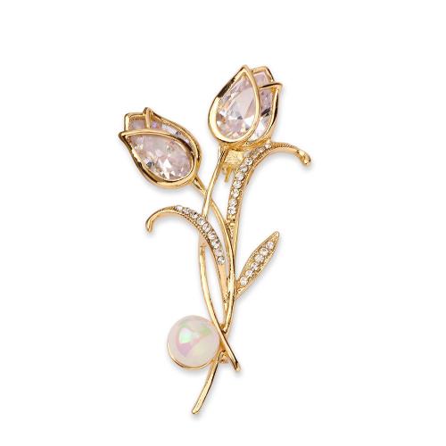 Rhinestone Zinc Alloy Brooch, with Plastic Pearl, fashion jewelry & for woman & with rhinestone, golden 