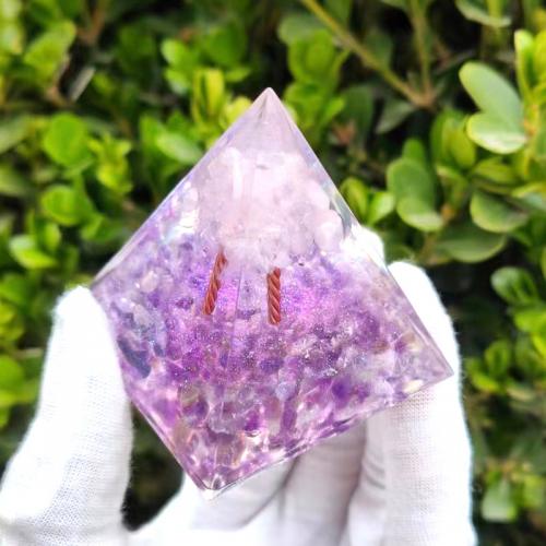 Synthetic Resin Pyramid Decoration, with Gemstone, Pyramidal [