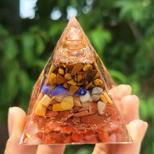 Synthetic Resin Pyramid Decoration, with Gemstone, Pyramidal, epoxy gel [