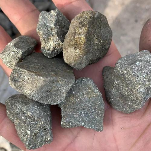 Pyrite dorée décoration, Irrégulière, normes différentes pour le choix Vendu par lot