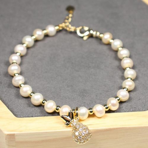 bracelet en laiton de perle d'eau douce cultivée, avec perle d'eau douce cultivée, avec 5cm chaînes de rallonge, ananas, Plaqué d'or 18K, bijoux de mode & pavé de micro zircon & pour femme Environ 17 cm, Vendu par PC