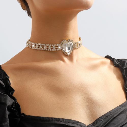 Ожерелье Мода Choker, цинковый сплав, Сердце, Другое покрытие, ювелирные изделия моды & Женский & со стразами, Много цветов для выбора, продается PC