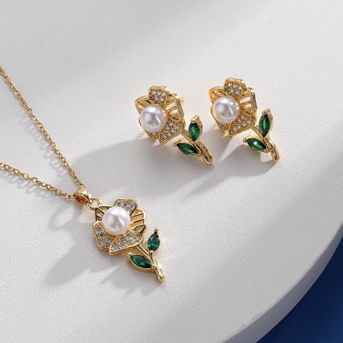 Micro cúbicos Circonia allanar sistemas de la joyería de cobre amarillo, metal, Pendiente de stud & collar, con Perlas plásticas, Flor, chapado en oro real, micro arcilla de zirconia cúbica & para mujer, dorado, Vendido por Set