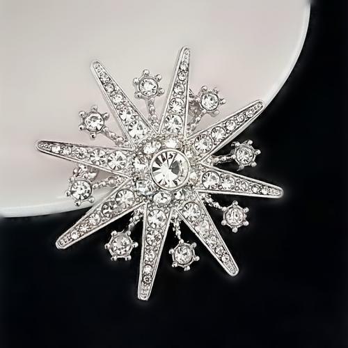 Rhinestone Zinc Alloy Brooch, Snowflake, plated, fashion jewelry & for woman & with rhinestone 46mm 