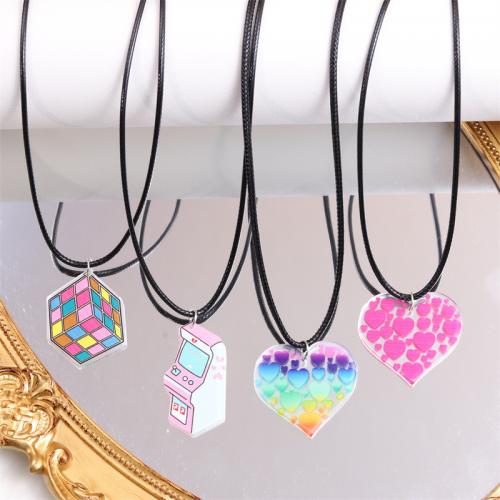 Collier acrylique, avec cordon en cuir, avec 5cm chaînes de rallonge, impression, bijoux de mode & styles différents pour le choix & pour femme Environ 40-45 cm, Vendu par PC