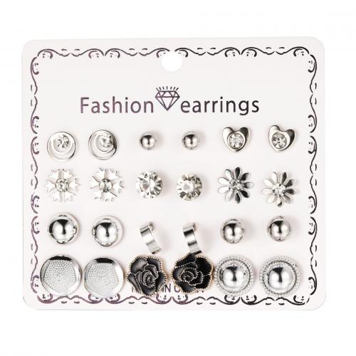 Zinc Alloy Stud Earring, with Crystal, 12 pieces & fashion jewelry & for woman, original color 