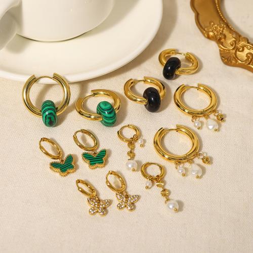 Boucles d'oreilles en acier titane, avec Malachite & perle de plastique, Plaqué d'or 18K, styles différents pour le choix & pour femme & avec strass, doré, Vendu par paire