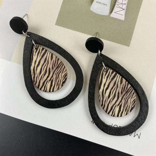 Wood Earring, деревянный, Каплевидная форма, Связанный вручную, ювелирные изделия моды & Женский & отверстие, Много цветов для выбора продается Пара