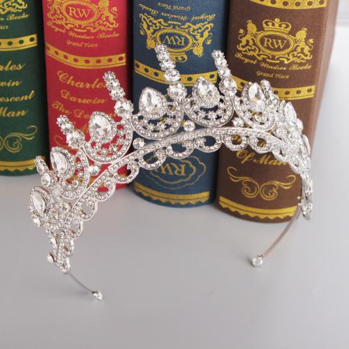 Tiaras nupciales, aleación de zinc, con Cristal, Joyería & para mujer & con diamantes de imitación, plateado, height 65mm, arc length 330mm, Vendido por UD