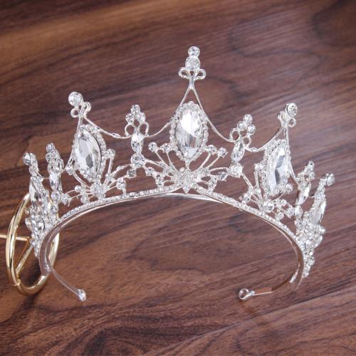 Tiaras nupciales, aleación de zinc, para mujer & con diamantes de imitación, más colores para la opción, diameter 130mm, height 75mm, arc length 310mm, Vendido por UD