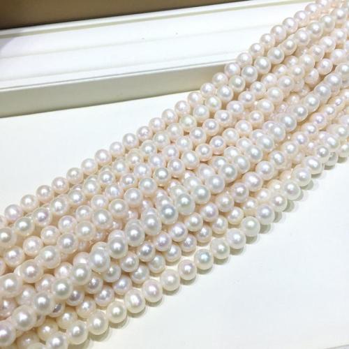 Natural Freshwater Pearl Loose Beads, Slightly Round, DIY, white, Pearl diameter size 9-10mm Approx 40 cm [