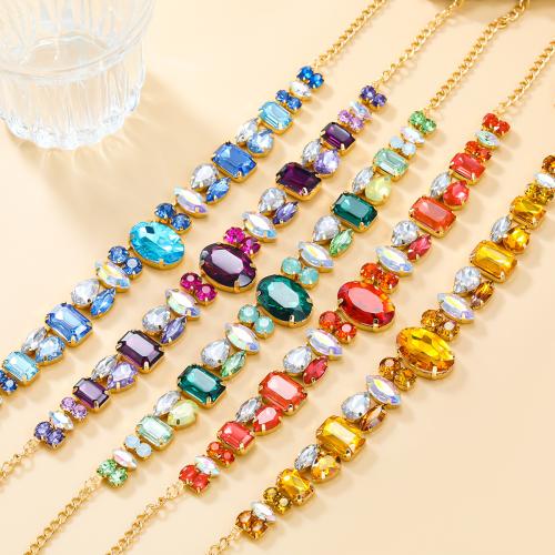 collier de Stras en alliage Zinc, alliage de zinc, avec Perceuse à eau en verre, avec 2.51 Inch chaînes de rallonge, bijoux de mode & pour femme & avec strass, plus de couleurs à choisir .49 pouce, Vendu par PC[