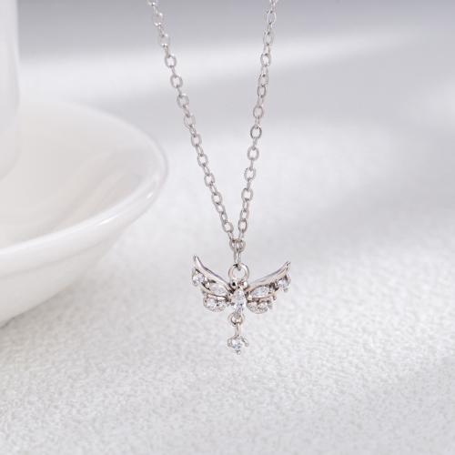 Collier en laiton cubique Zircon Micro Pave, papillon, bijoux de mode & pavé de micro zircon & pour femme Environ 45 cm, Vendu par PC