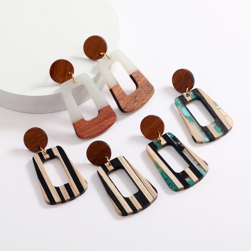 Wood Earring, деревянный, с канифоль, Трапеция, различные модели для выбора & Женский & отверстие продается Пара