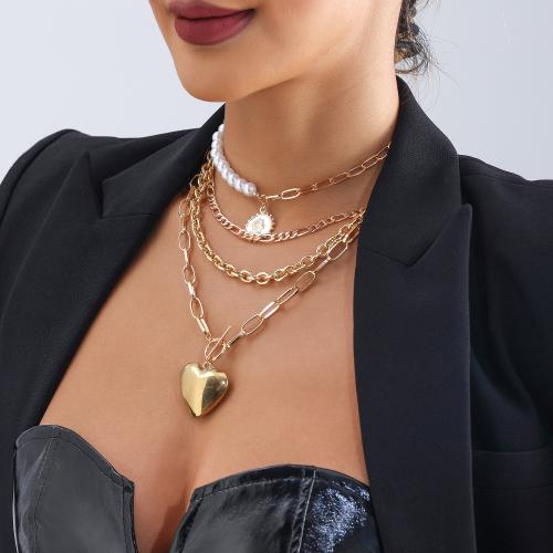 Collier en alliage de zinc, avec perle de plastique, coeur, Placage de couleur d'or, multicouche & pour femme, Vendu par PC[