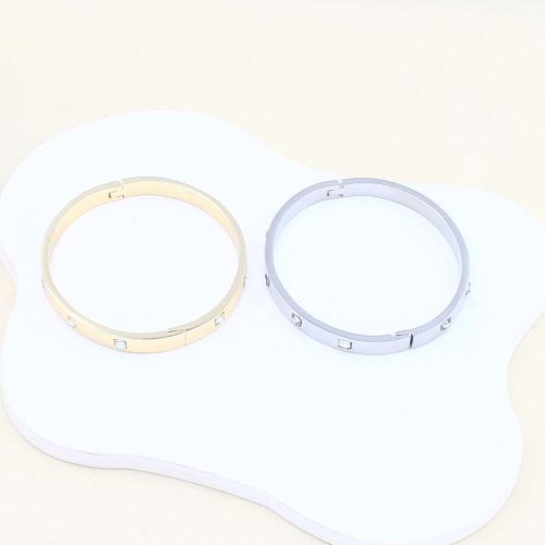 Rhinestone Zinc Alloy Bangle, with Iron, plated, fashion jewelry & with rhinestone [