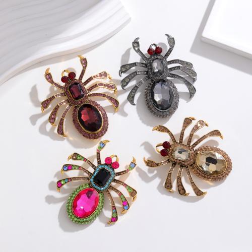 Rhinestone Zinc Alloy Brooch, with Glass Rhinestone, Spider, plated, fashion jewelry & for woman & with rhinestone 