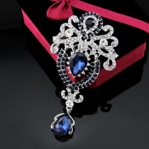 Rhinestone Zinc Alloy Brooch, Crown, plated, fashion jewelry & for woman & with rhinestone 