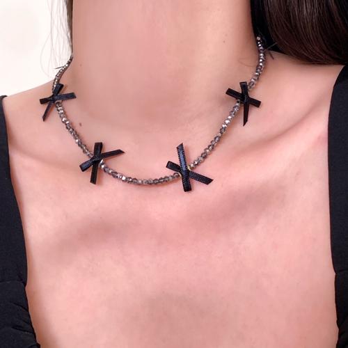 Collier en alliage de zinc, avec tissu, Noeud papillon, Placage de couleur argentée, pour femme, noire cm, Vendu par PC