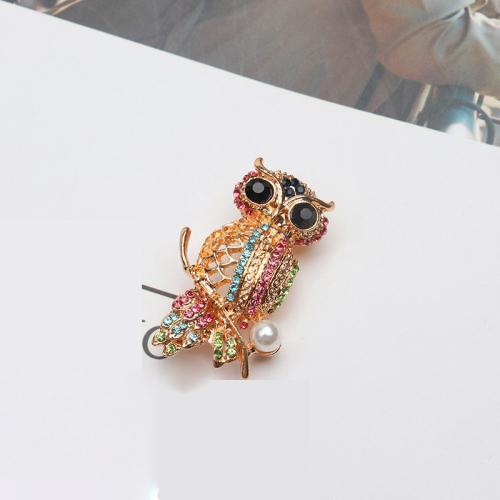 Rhinestone Zinc Alloy Brooch, with Plastic Pearl, Owl, plated, for woman & with rhinestone, golden [