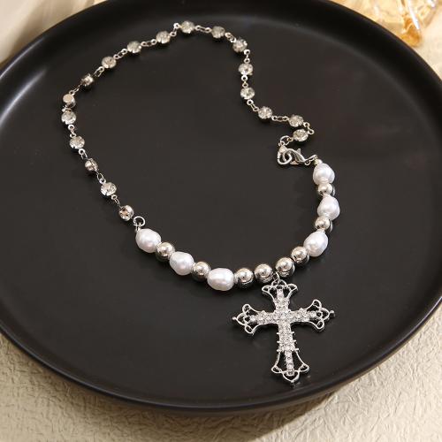 Crystal Zinc Alloy Necklace, with Crystal & Plastic Pearl, plated, fashion jewelry & for woman 