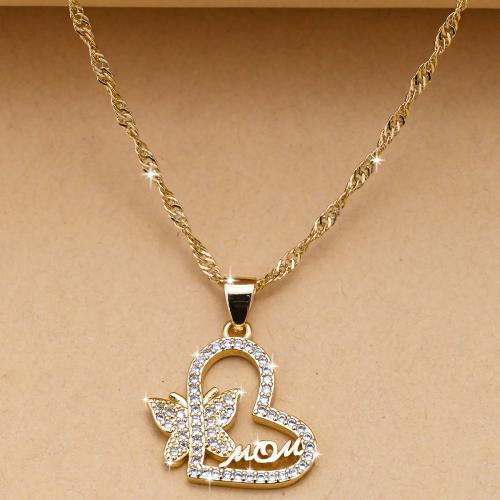 Collier en laiton cubique Zircon Micro Pave, coeur, Placage de couleur d'or, pavé de micro zircon & pour femme, Vendu par PC