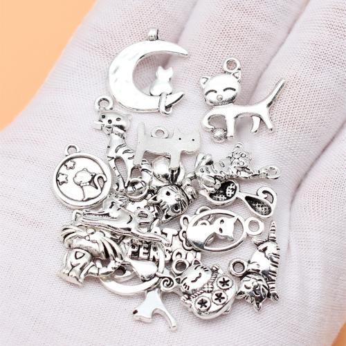 Zinc Alloy Animal Pendants, Cat, antique silver color plated, DIY 