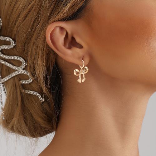 Boucle d'oreille goutte Zinc Alloy, alliage de zinc, Placage de couleur d'or, styles différents pour le choix & pour femme, plus de couleurs à choisir, Vendu par paire