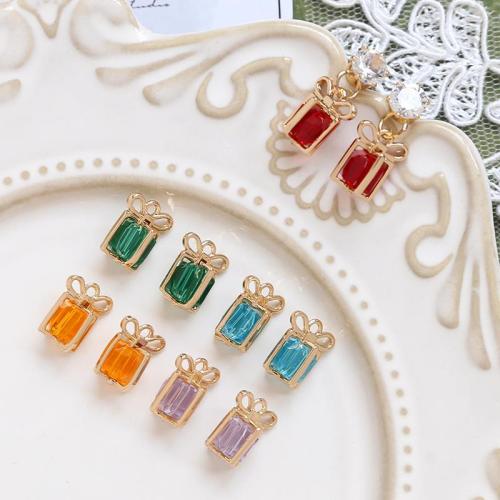 Cubic Zirconia Brass Pendants, gift shape, plated, DIY & micro pave cubic zirconia 