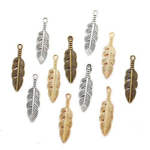 Colgantes de pluma de aleación de cinc, aleación de zinc, chapado, Bricolaje, más colores para la opción, 30x8mm, 100PCs/Bolsa, Vendido por Bolsa