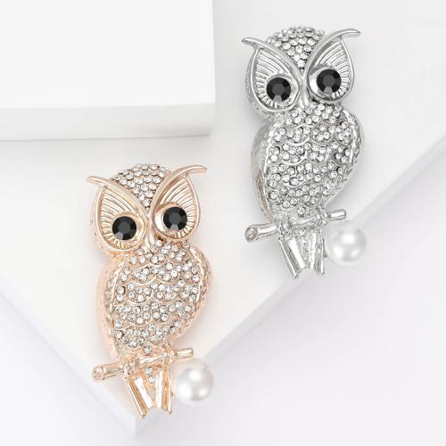 Rhinestone Zinc Alloy Brooch, with Plastic Pearl, Owl, plated, fashion jewelry & with rhinestone 