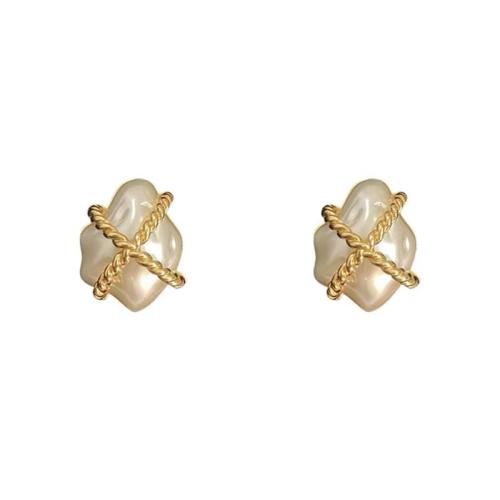 Plastic Stud Earring, Brass, with Plastic Pearl, fashion jewelry & for woman, golden 