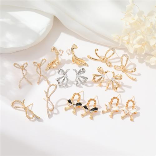 Clou boucle d'oreille en laiton, Placage, DIY & styles différents pour le choix & pavé de micro zircon & émail, plus de couleurs à choisir, Vendu par paire[