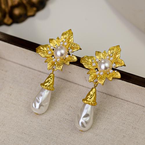 Pendiente de aleación de cinc con perlas plásticas, aleación de zinc, con Perlas plásticas, chapado en color dorado, Joyería & con diamantes de imitación, dorado, 31x62mm, Vendido por Par