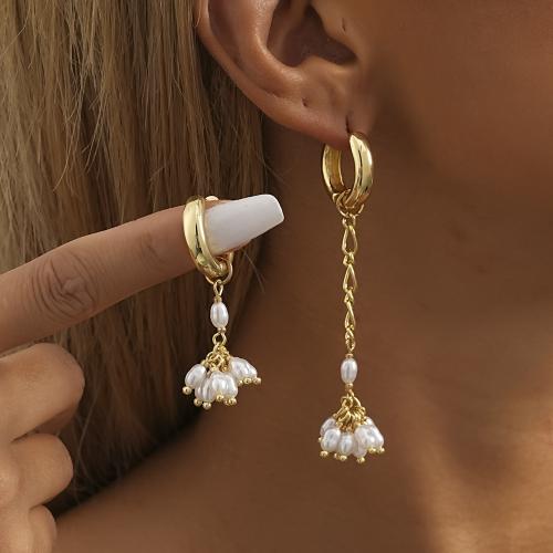 Asymmetric Earrings, Brass, with Plastic Pearl, gold color plated, fashion jewelry, golden 