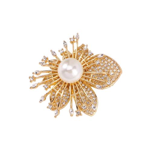 Zinc Alloy Jewelry Brooch, with Plastic Pearl, fashion jewelry & for woman & with rhinestone, golden 