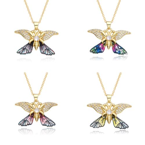 Collier en laiton cubique Zircon Micro Pave, avec résine, papillon, Placage, pavé de micro zircon & pour femme, plus de couleurs à choisir, Niveau AA Environ 40-50 cm, Vendu par PC