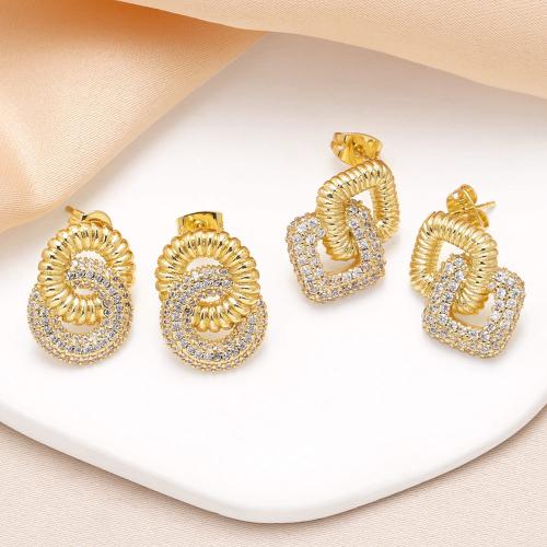 Cubic Zirconia Pendiente Brass Micro Pave, metal, chapado en color dorado, Joyería & diferentes patrones para la opción & micro arcilla de zirconia cúbica, dorado, Vendido por Par