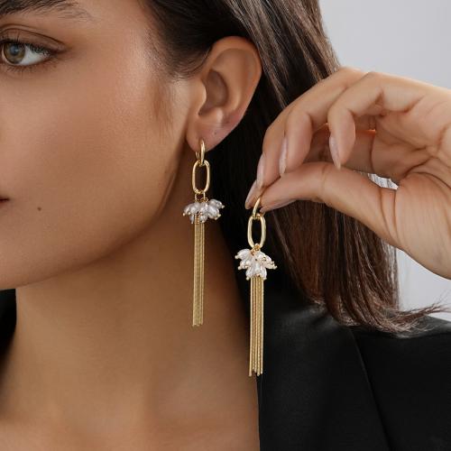 Brass Thread Through Earrings, with Plastic Pearl, gold color plated, fashion jewelry, golden 