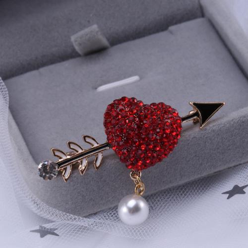 Rhinestone Zinc Alloy Brooch, with Plastic Pearl, Heart, gold color plated, for woman & with rhinestone, red 