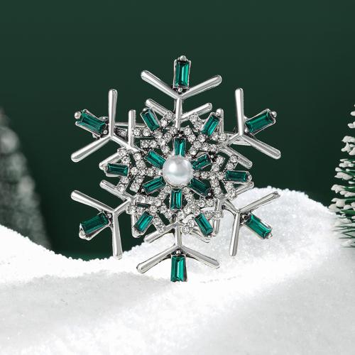 Broche de bijoux de Noël, alliage de zinc, avec perle de plastique, flocon de neige, Placage de couleur argentée, pour femme & avec strass, plus de couleurs à choisir, Vendu par PC