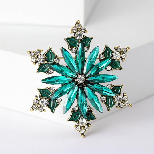 Broche de bijoux de Noël, alliage de zinc, flocon de neige, Placage de couleur d'or, Conception de Noël & pour femme & avec strass, plus de couleurs à choisir Vendu par PC