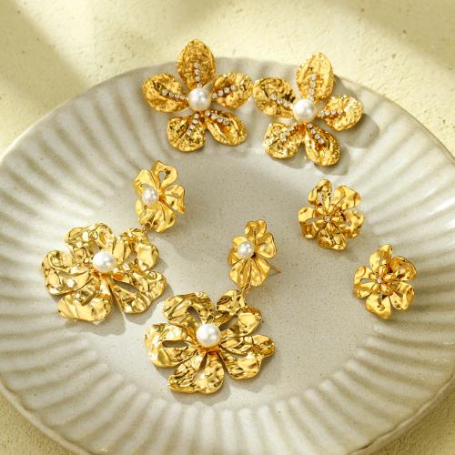 Arito de imitación de diamante de acero inoxidable, acero inoxidable 304, con Perlas plásticas, Flor, diferentes estilos para la opción & para mujer & con diamantes de imitación, dorado, Vendido por Par