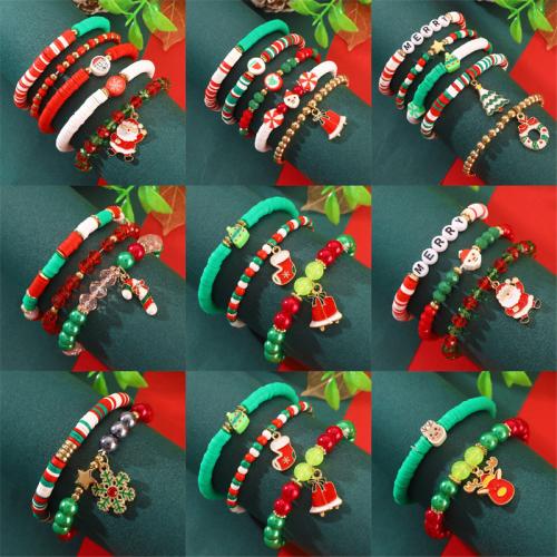 Pulsera de Navidad de la aleación de zinc, Arcilla polimero, con resina & aleación de zinc, chapado en color dorado, Diseño de Navidad & Joyería & para mujer & esmalte, más colores para la opción, diámetro interior:aproximado 53mm, Vendido por Set