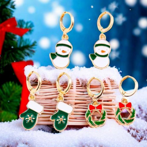 Pendientes de Navidad, aleación de zinc, chapado en color dorado, Diferente forma para la elección & Diseño de Navidad & Joyería & para mujer & esmalte, más colores para la opción, Vendido por Par