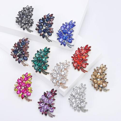 Rhinestone Zinc Alloy Brooch, Leaf, plated, fashion jewelry & with rhinestone 